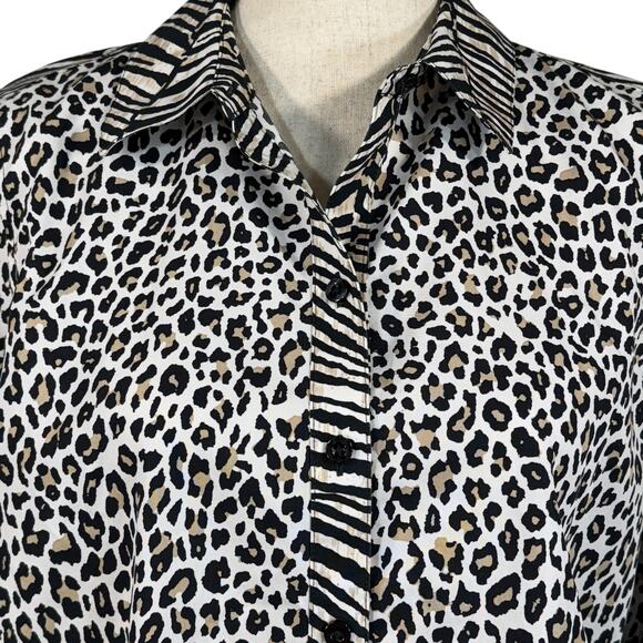 Chico’s SZ 1 (Medium) Top Leopard Zebra Print Button-Up 3/4 Sleeves Hi-Low Hem - Picture 2 of 10